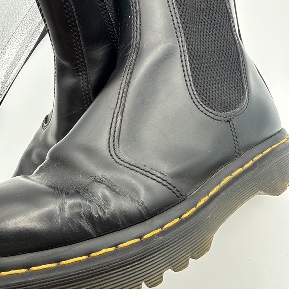 Dr Martens 2976 Women Air Wair Bouncing Soles Ankle Boots Black Sz 8 women 7 men - Picture 11 of 11